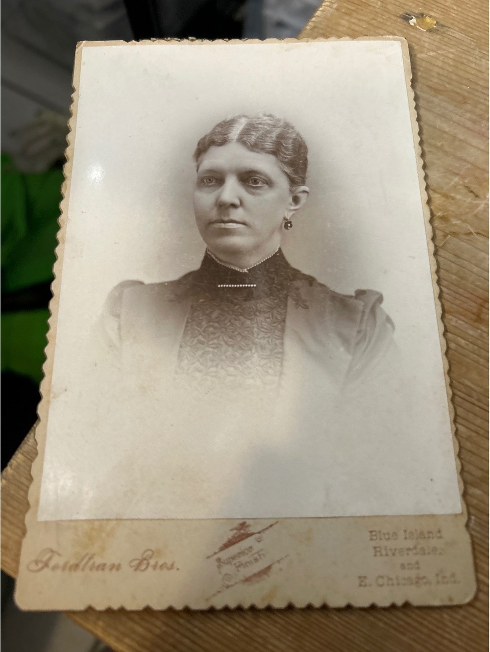 Antique Cabinet Card Photograph Woman Portrait